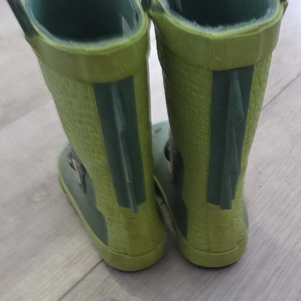 N/A fun green